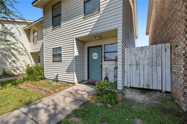 $139,800 | 42640 Happywoods Road, Unit 8, Hammond, LA 70403