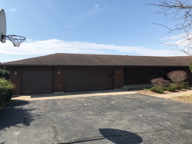a front view of house with yard