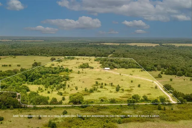 $1,400,000 | 2813 County Road 104, Whitesboro, TX 76273