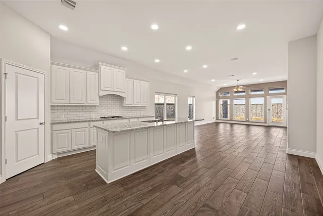 $449,999 | 2702 Primrose Bloom Lane, Richmond, TX 77406