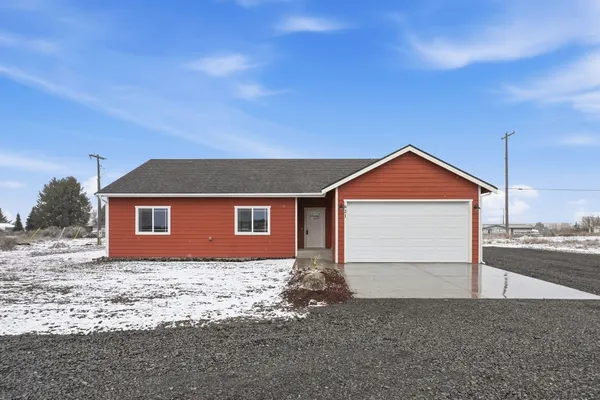 $409,000 | 621 Southwest Pope Avenue, Wilbur, WA 99185