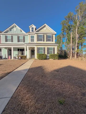 $299,000 | 421 Stoneleigh Lane, Moncks Corner, SC 29461