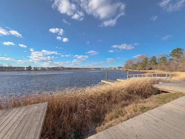 $299,000 | 421 Stoneleigh Lane, Moncks Corner, SC 29461