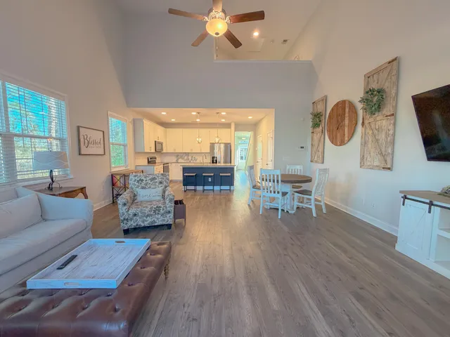 $299,000 | 421 Stoneleigh Lane, Moncks Corner, SC 29461