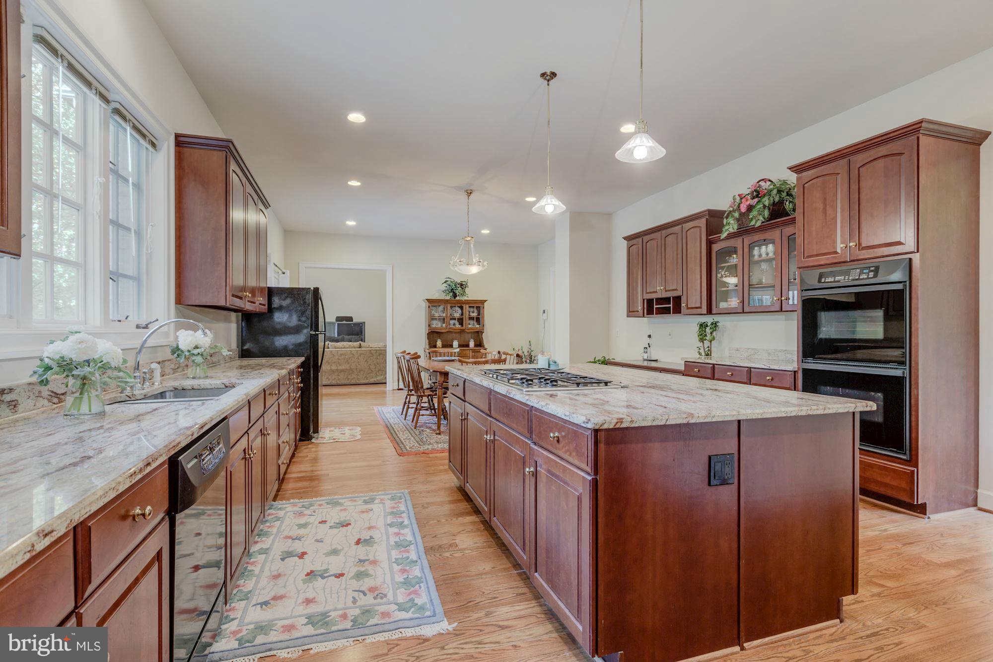 8738 Brook Road McLean, VA 22102 - Photo 6 of 29 Kitchen