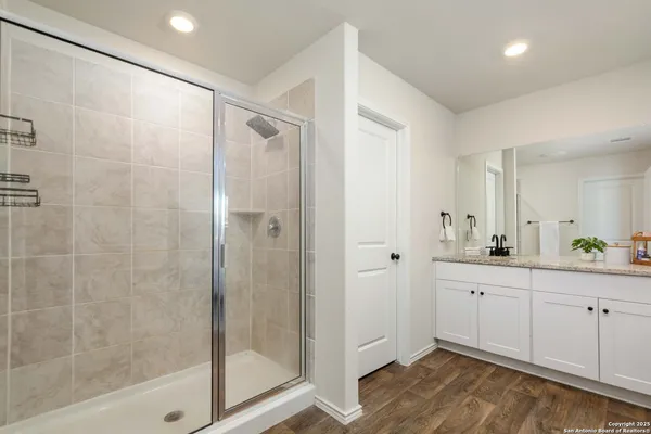 $1,800 | 1708 Chianti Pass, New Braunfels, TX 78130