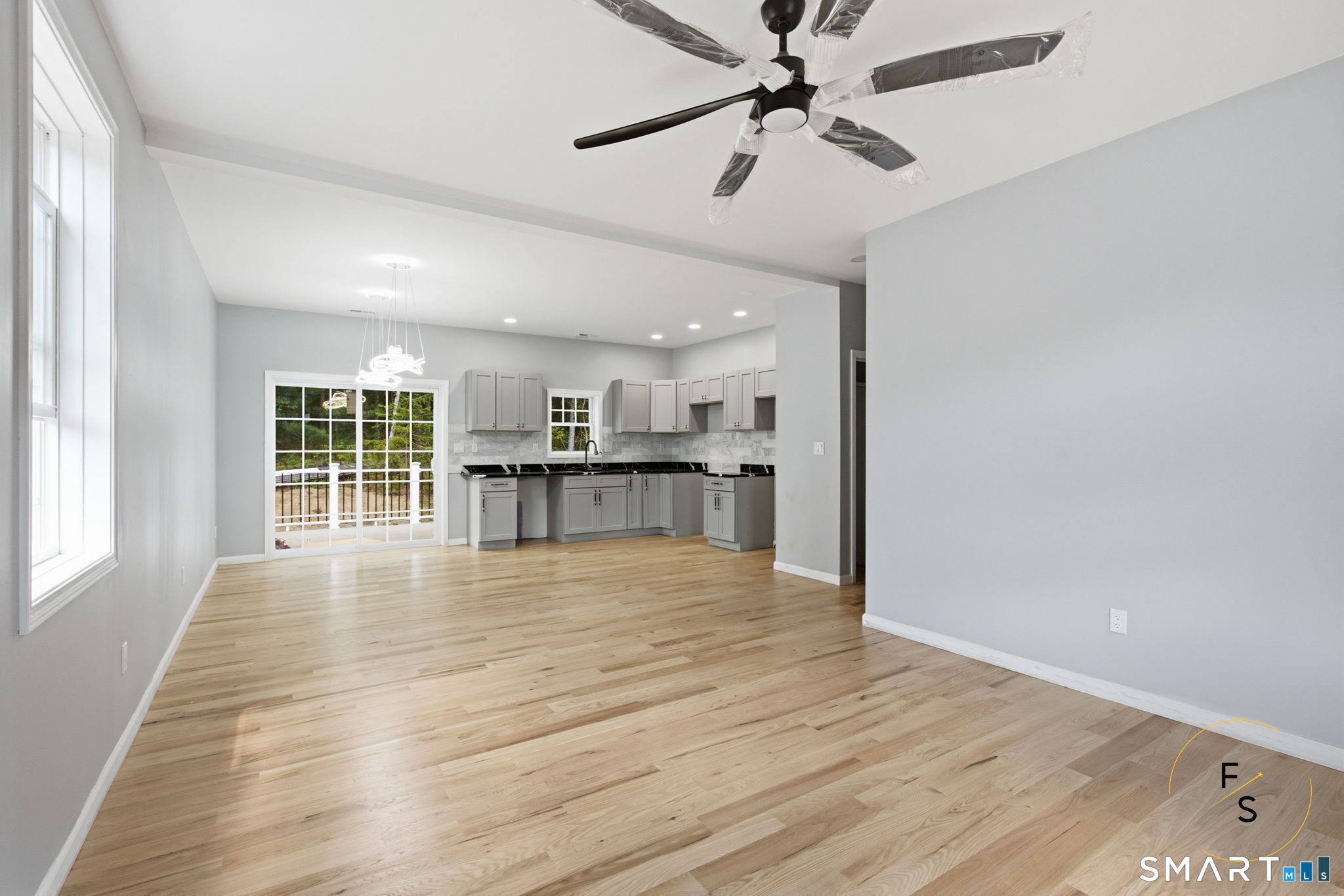 10 Church Street Sprague, CT 06330 - Photo 10 of 37