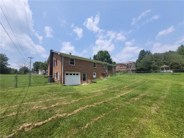 $210,000 | 133 Lori Lane, Mount Airy, NC 27030