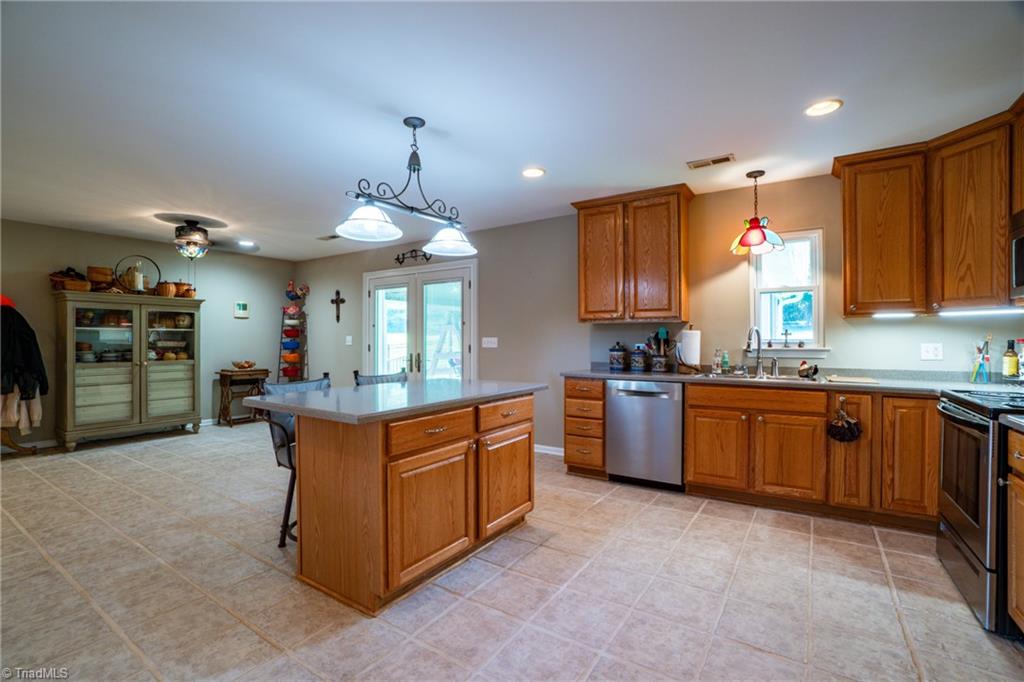 227 Precinct Road Pilot Mountain, NC 27041 - Photo 17 of 46 Gallery Image 17