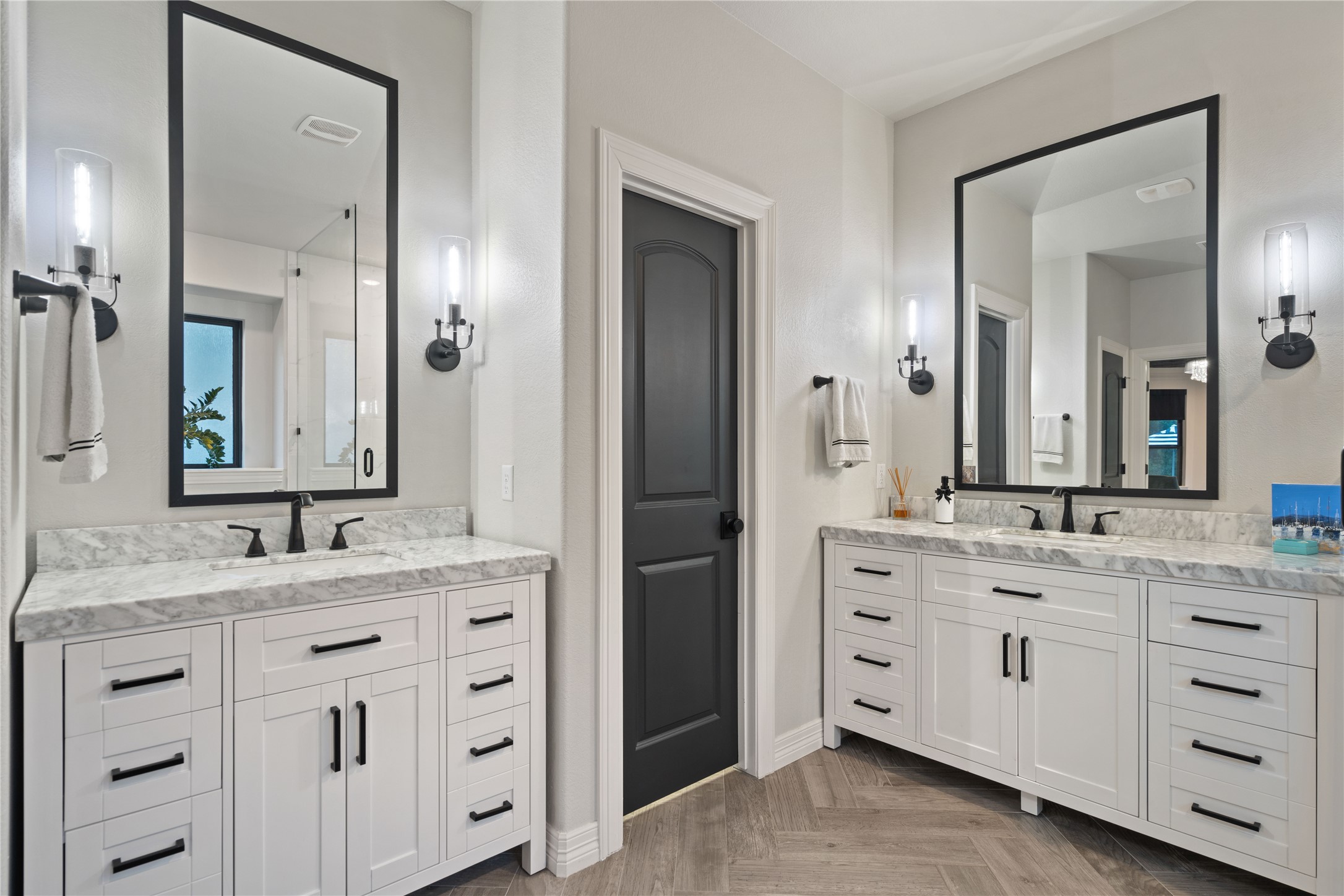 2829 Long Lasso Pass Leander, TX 78641 - Photo 22 of 40 a bathroom with a granite countertop sink double and mirror