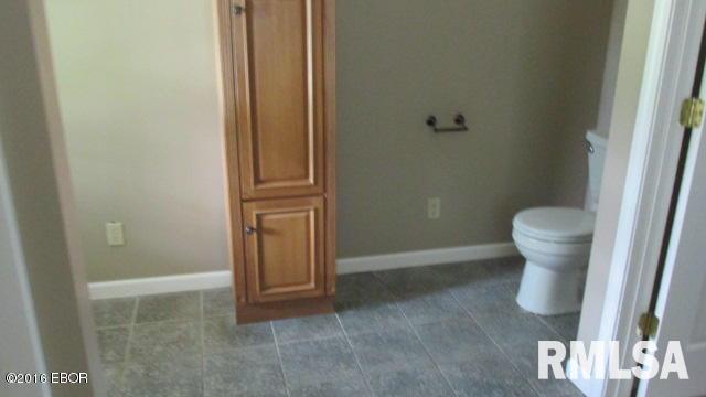 5889 Rosebud Road Metropolis, IL 62960 - Photo 10 of 33