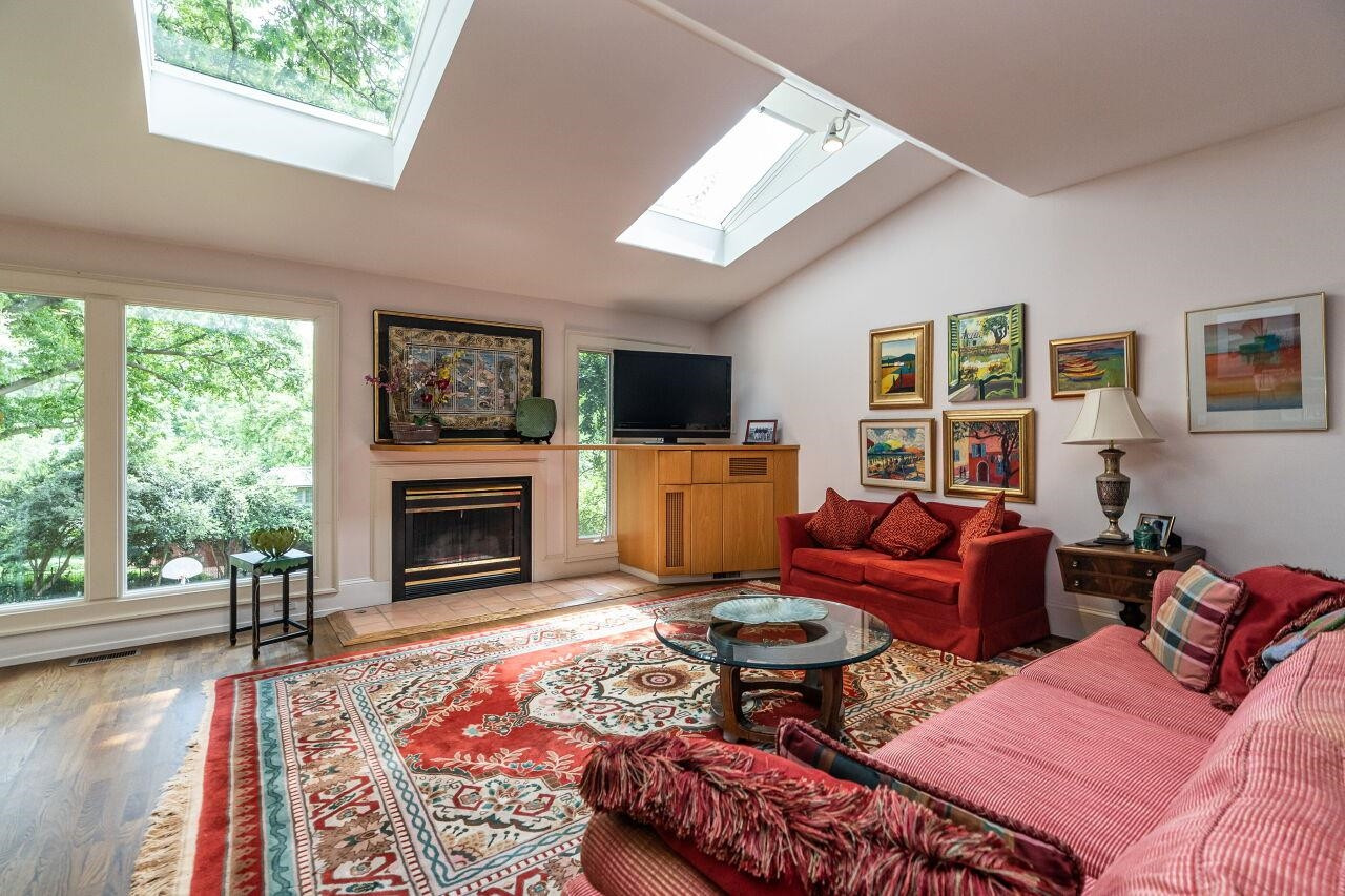1124 Harvey Street Raleigh, NC 27608 - Photo 17 of 37 Photo 17