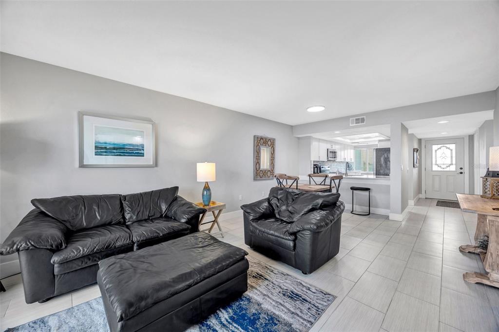 4620 Bay Boulevard, Unit 1117 Port Richey, FL 34668 - Photo 17 of 37 a living room with furniture