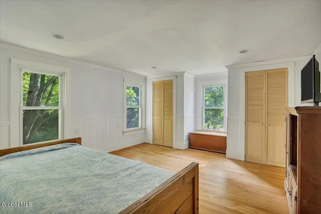 $689,000 | 18 Gaffney Lane, Kinderhook, NY 12106