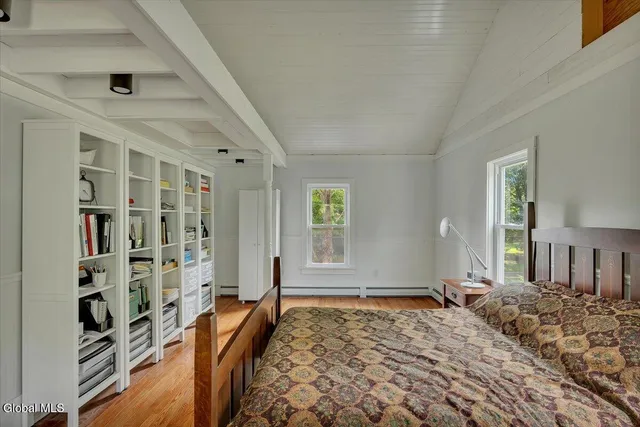 $689,000 | 18 Gaffney Lane, Kinderhook, NY 12106