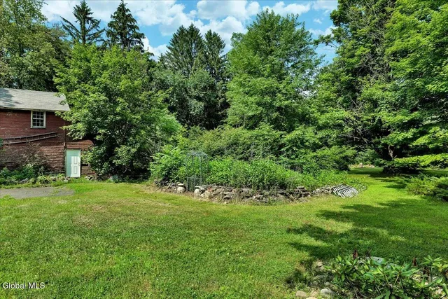 $689,000 | 18 Gaffney Lane, Kinderhook, NY 12106