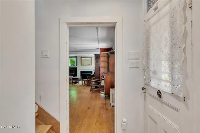 $689,000 | 18 Gaffney Lane, Kinderhook, NY 12106