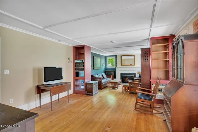 $689,000 | 18 Gaffney Lane, Kinderhook, NY 12106