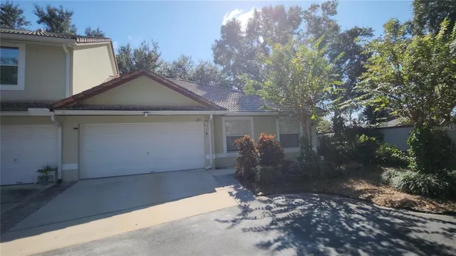 $2,300 | 1292 North Fairway Drive, Apopka, FL 32712