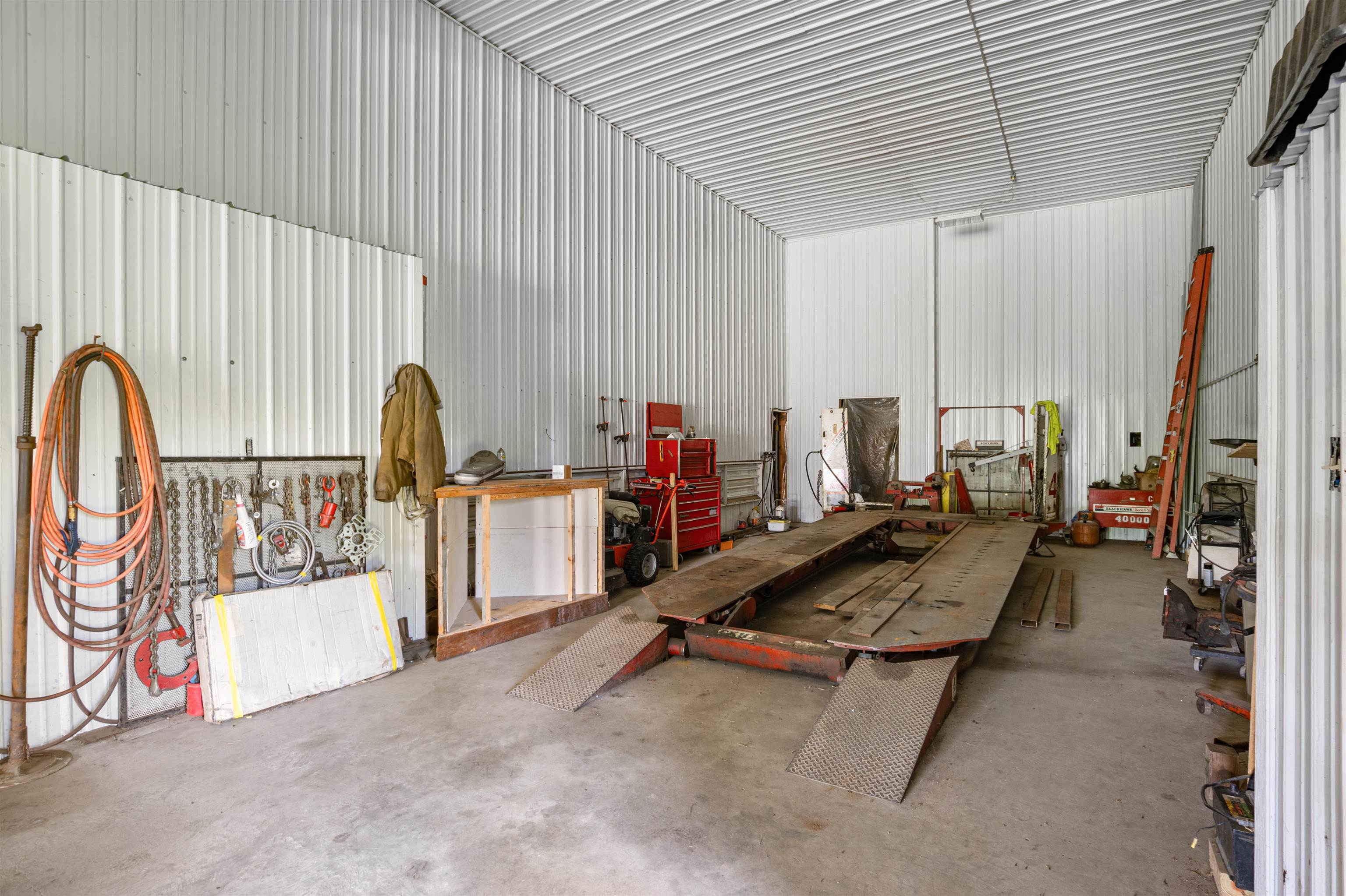 832 West Hill Road St. Johnsbury, VT 05819 - Photo 8 of 47