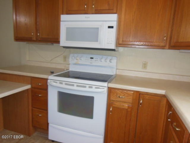 210 South Mill Street Flora, IL 62839 - Photo 15 of 50 Gallery Image 15