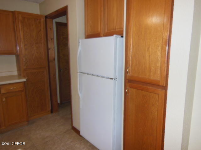 210 South Mill Street Flora, IL 62839 - Photo 18 of 50 Gallery Image 18