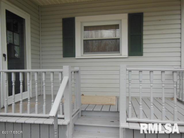 210 South Mill Street Flora, IL 62839 - Photo 3 of 50 Gallery Image 3