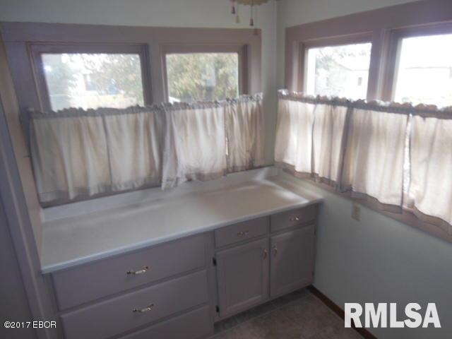 210 South Mill Street Flora, IL 62839 - Photo 35 of 50 Gallery Image 35