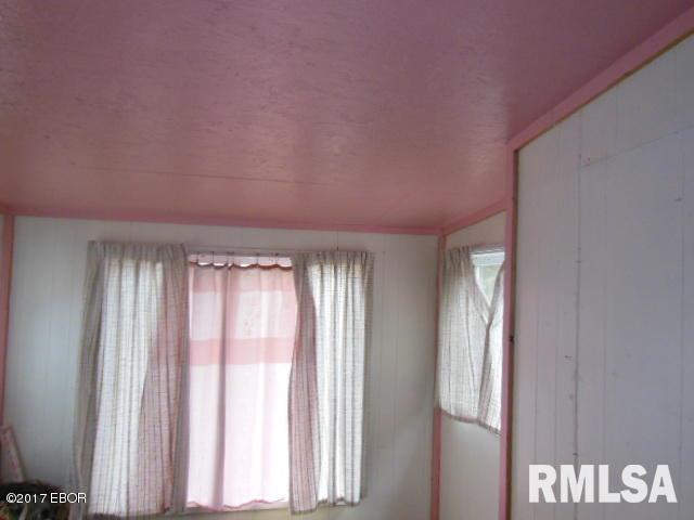 210 South Mill Street Flora, IL 62839 - Photo 39 of 50 Gallery Image 39
