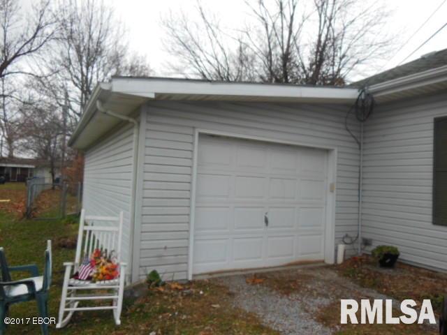 210 South Mill Street Flora, IL 62839 - Photo 48 of 50 Gallery Image 48