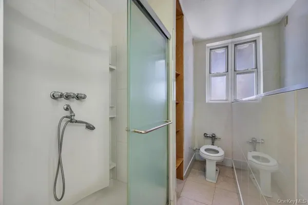 $448,888 | 74-45 Yellowstone Boulevard, Unit 5G | Forest Hills