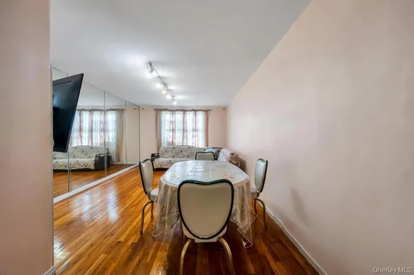 $448,888 | 74-45 Yellowstone Boulevard, Unit 5G | Forest Hills