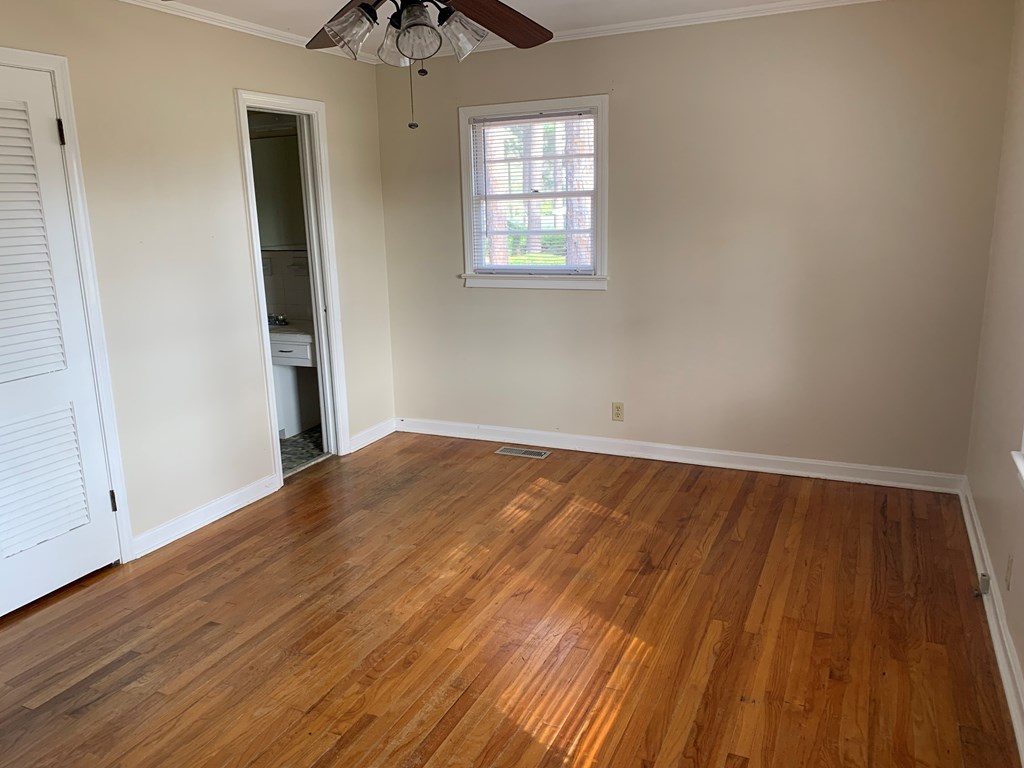 1001 Moss Street Dothan, AL 36301 - Photo 7 of 14