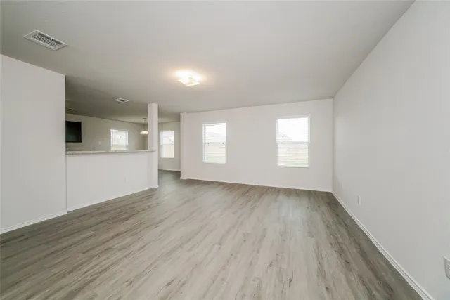 $1,890 | 305 Pronghorn Drive, Huntsville, TX 77320