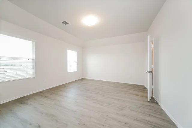 $1,890 | 305 Pronghorn Drive, Huntsville, TX 77320