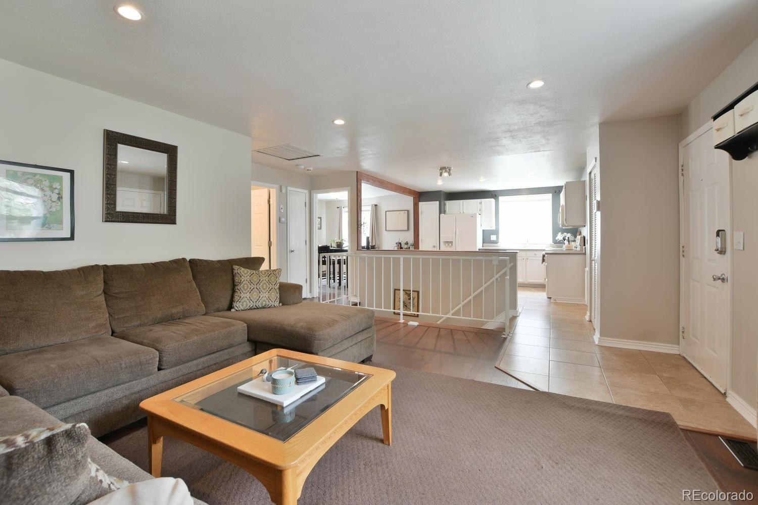 8420 Rabbitbrush Way Parker, CO 80134 - Photo 5 of 27 Gallery Image 5
