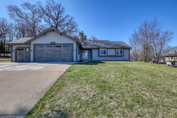 $725,000 | N29W26677 Peterson Drive, Pewaukee, WI 53072