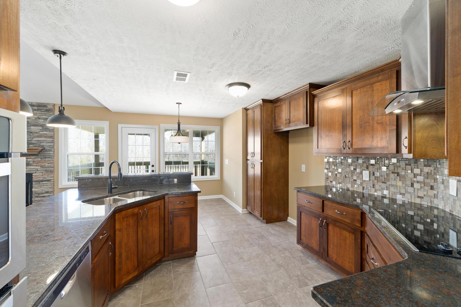 1500 Bend Road Clarksville, TN 37040 - Photo 13 of 28 Gallery Image 13