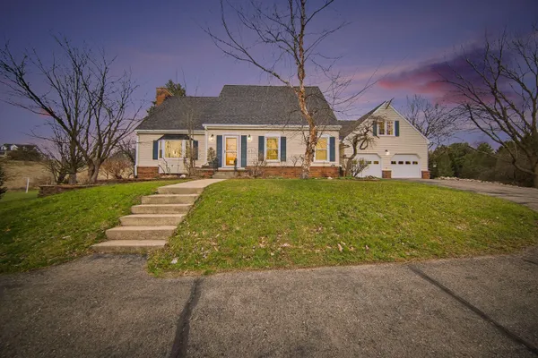 $429,900 | 19840 Queens Court, Manchester, MI 48158