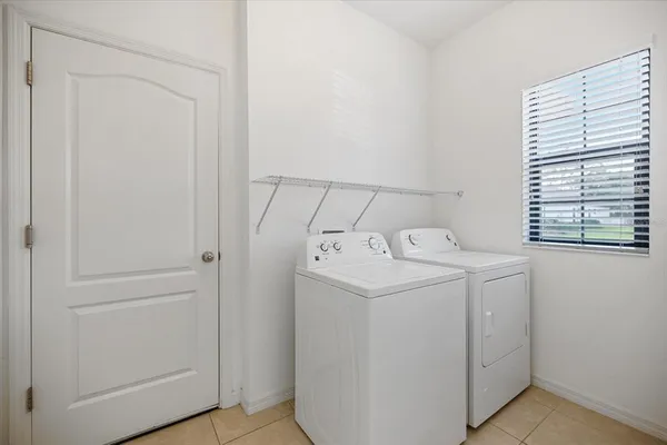 $2,800 | 229 Livorno Way, Nokomis, FL 34275