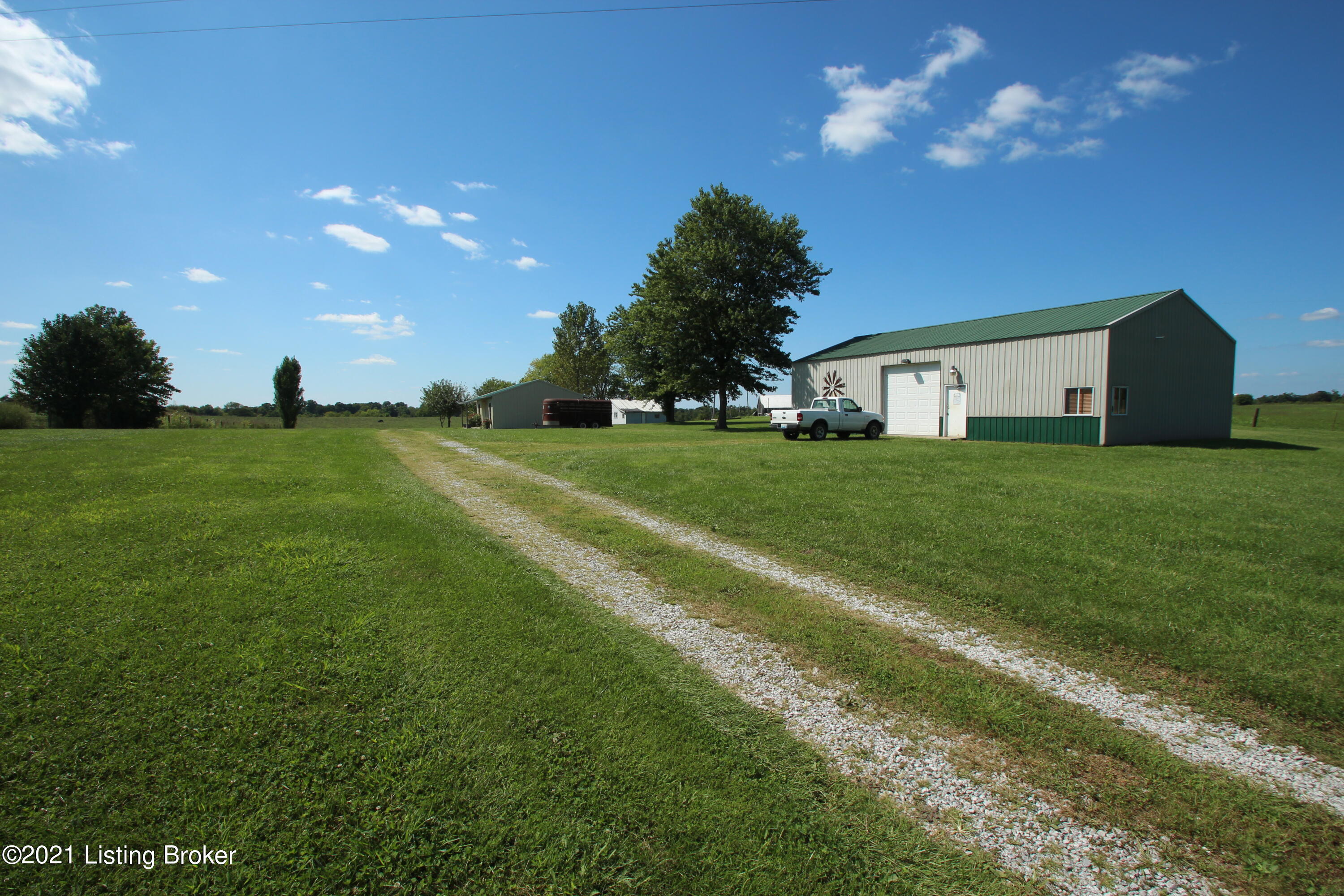 6175 Bethlehem Road Pleasureville, KY 40057 - Photo 26 of 106 IMG_9088