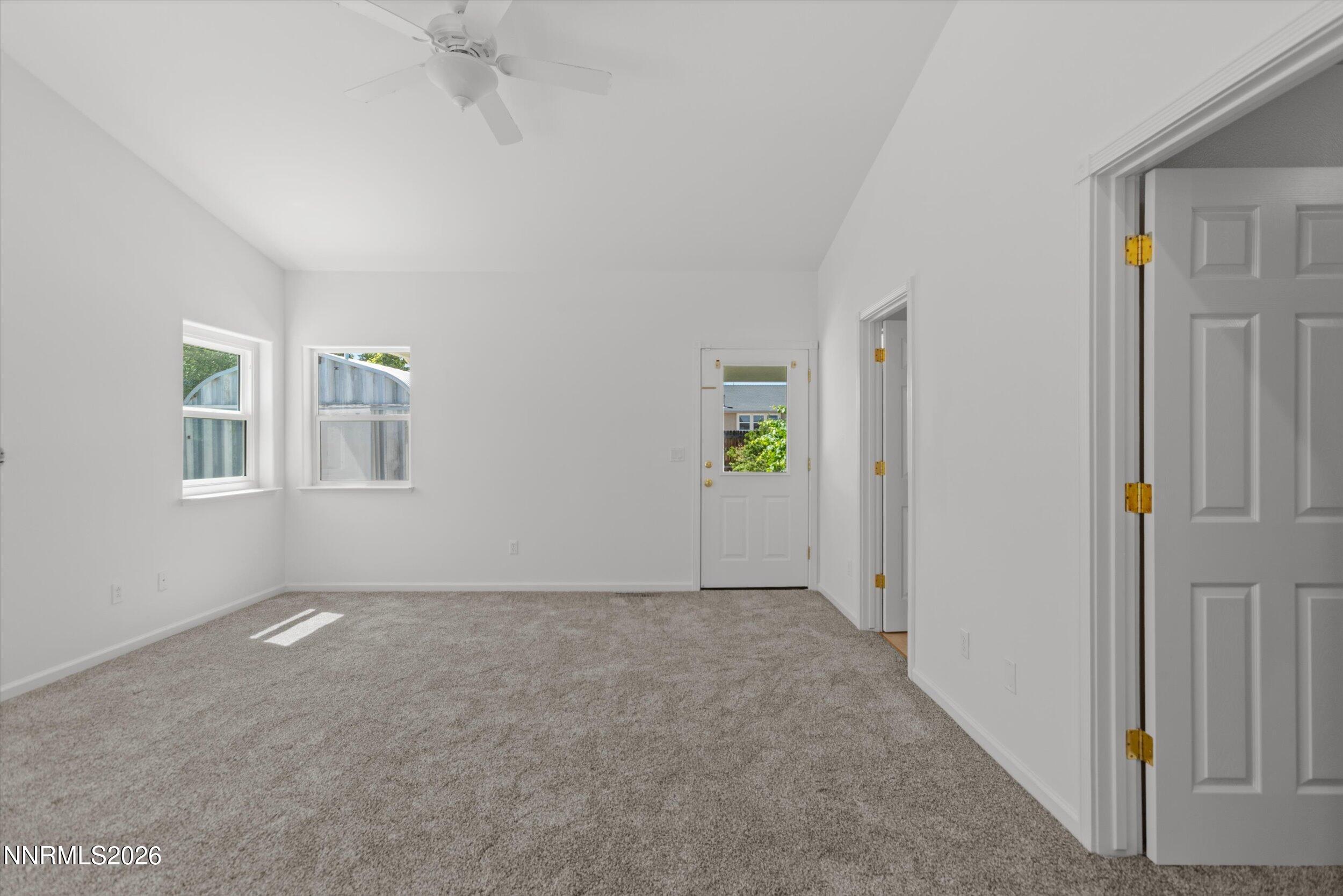 3185 Quick Cal Way Fernley, NV 89408 - Photo 19 of 50 18-0Y7A1647