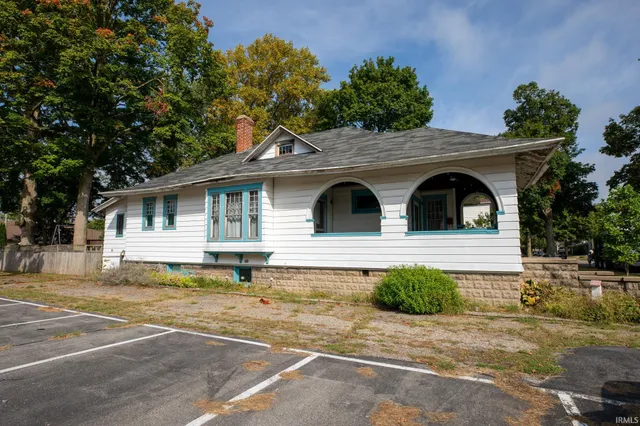 $145,000 | 624 Jefferson Street, Rochester, IN 46975