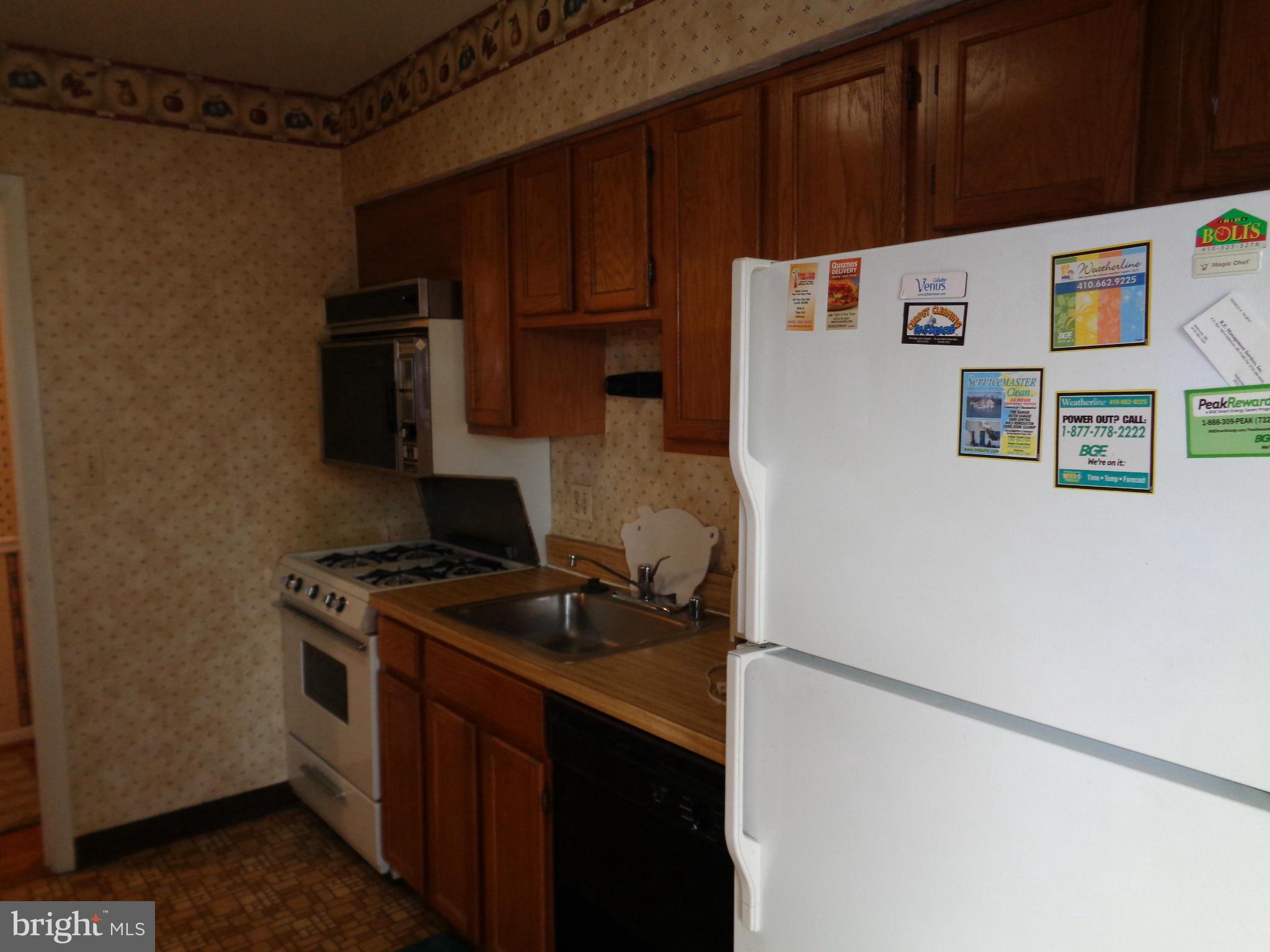 7 Hamill Road, Unit 7D Baltimore, MD 21210 - Photo 10 of 22 Kitchen