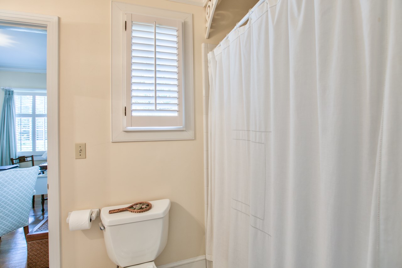 1202 Betton Road Tallahassee, FL 32308 - Photo 26 of 33 Gallery Image 26