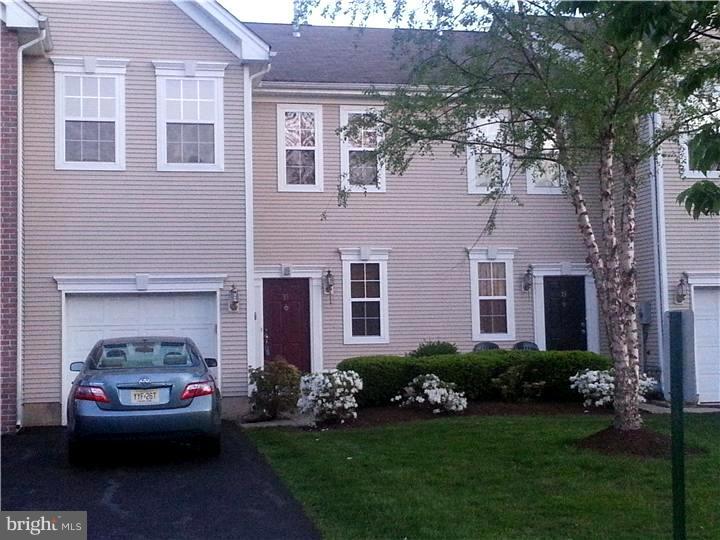 35 York Road Princeton Junction, NJ 08550 - Photo 1 of 17 Front Yard
