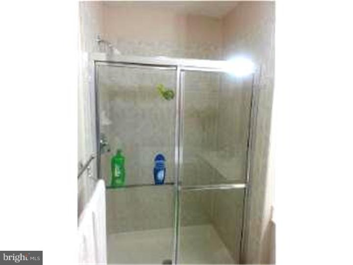 35 York Road Princeton Junction, NJ 08550 - Photo 13 of 17 Master Bathroom