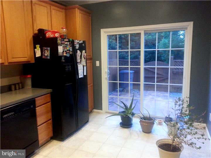 35 York Road Princeton Junction, NJ 08550 - Photo 16 of 17 Kitchen