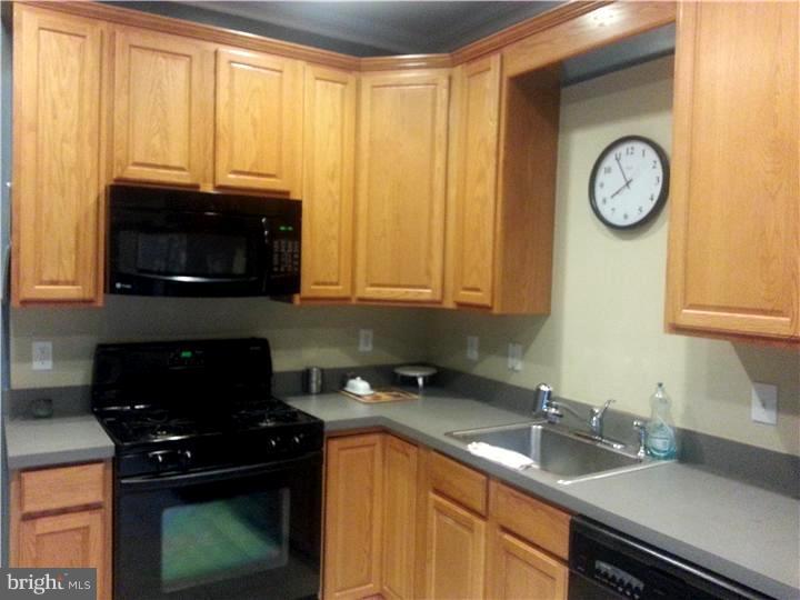 35 York Road Princeton Junction, NJ 08550 - Photo 17 of 17 Kitchen