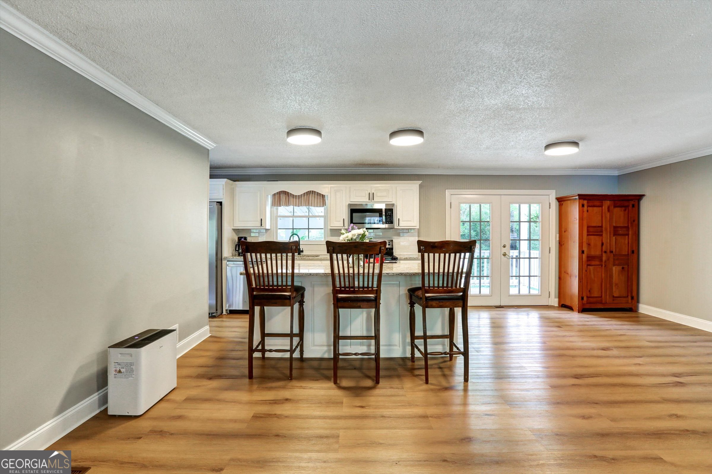 1095 Athens Road Winterville, GA 30683 - Photo 4 of 29